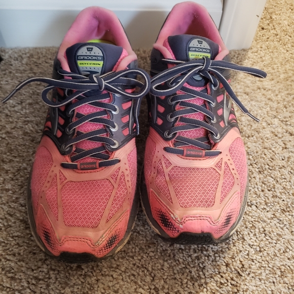 Brooke tennis shoes - Picture 1 of 2